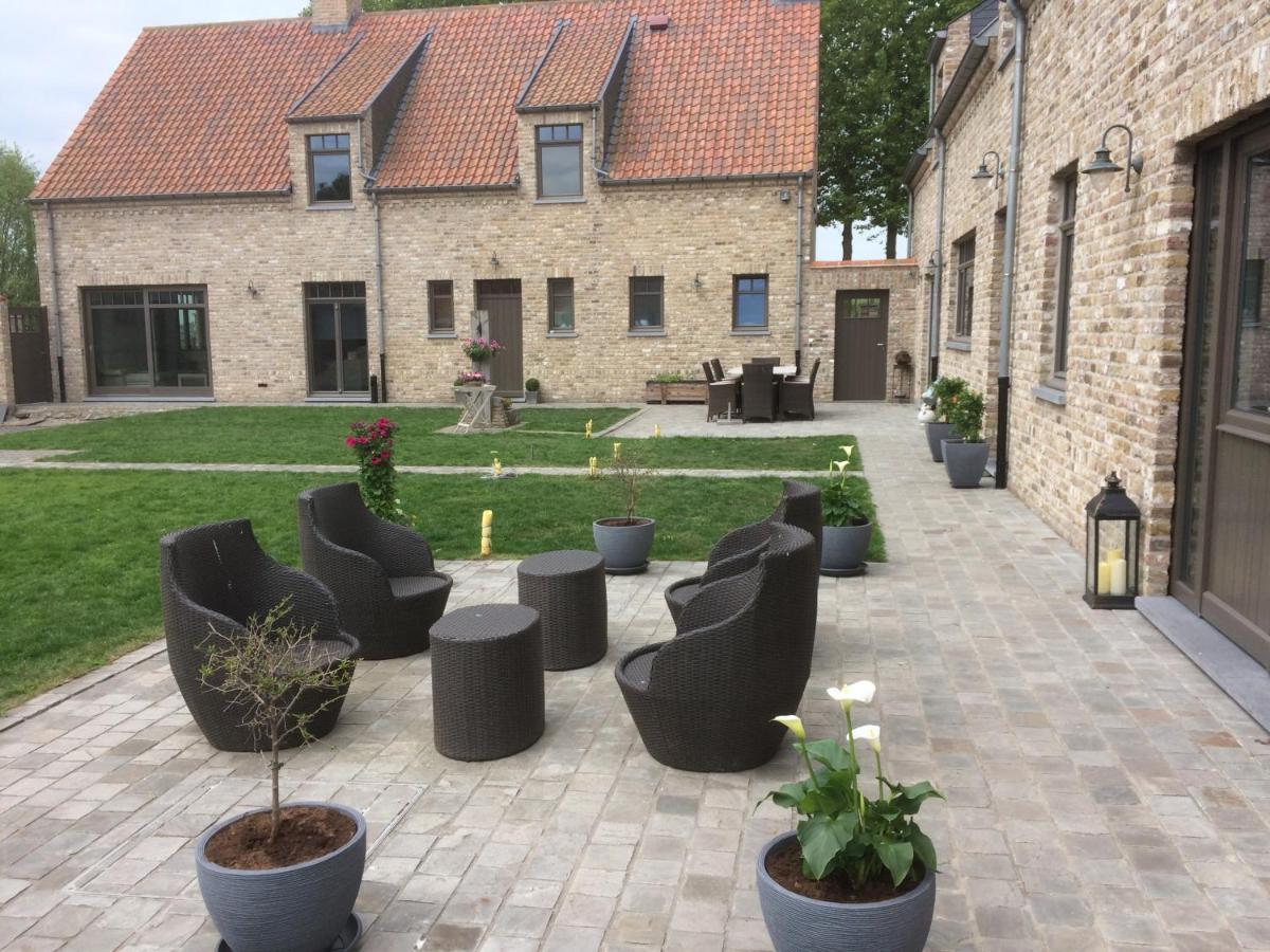 B&B De Waeterhoeve Snaaskerke Exterior photo